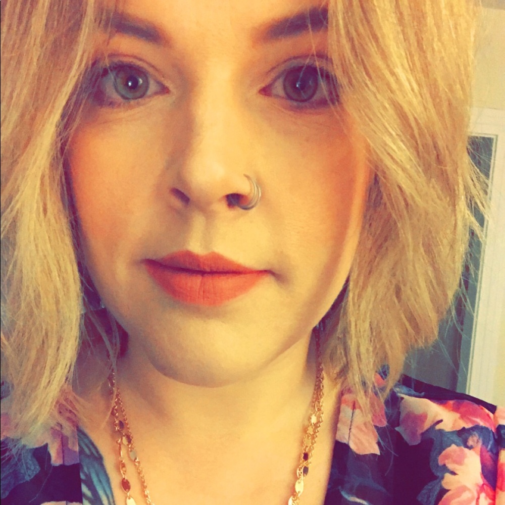 Meet your Posher, Rachel
